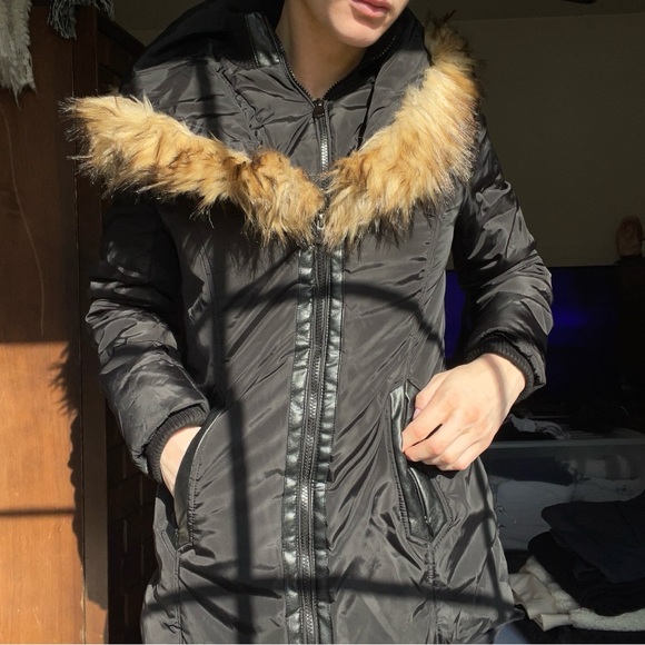 Le chateau puffer coat - Picture 9 of 9